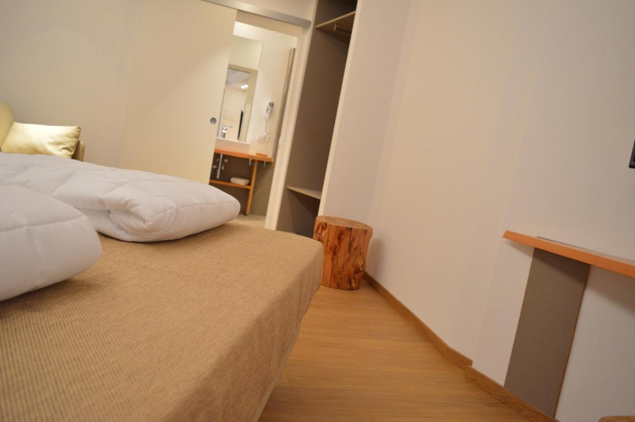 בורגטו די וארה Agriturismo Terre Di Ginepro מראה חיצוני תמונה