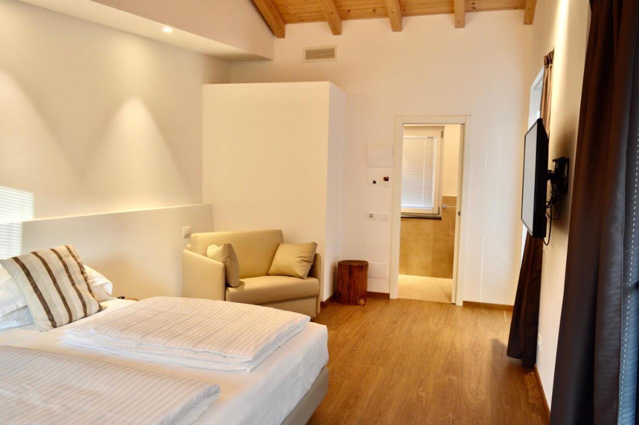 בורגטו די וארה Agriturismo Terre Di Ginepro מראה חיצוני תמונה