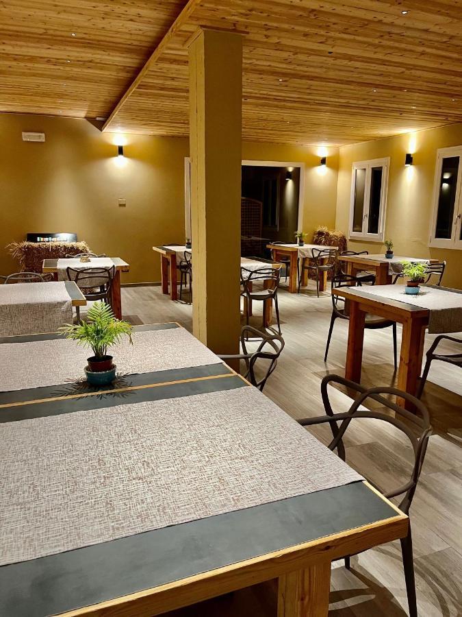 בורגטו די וארה Agriturismo Terre Di Ginepro מראה חיצוני תמונה